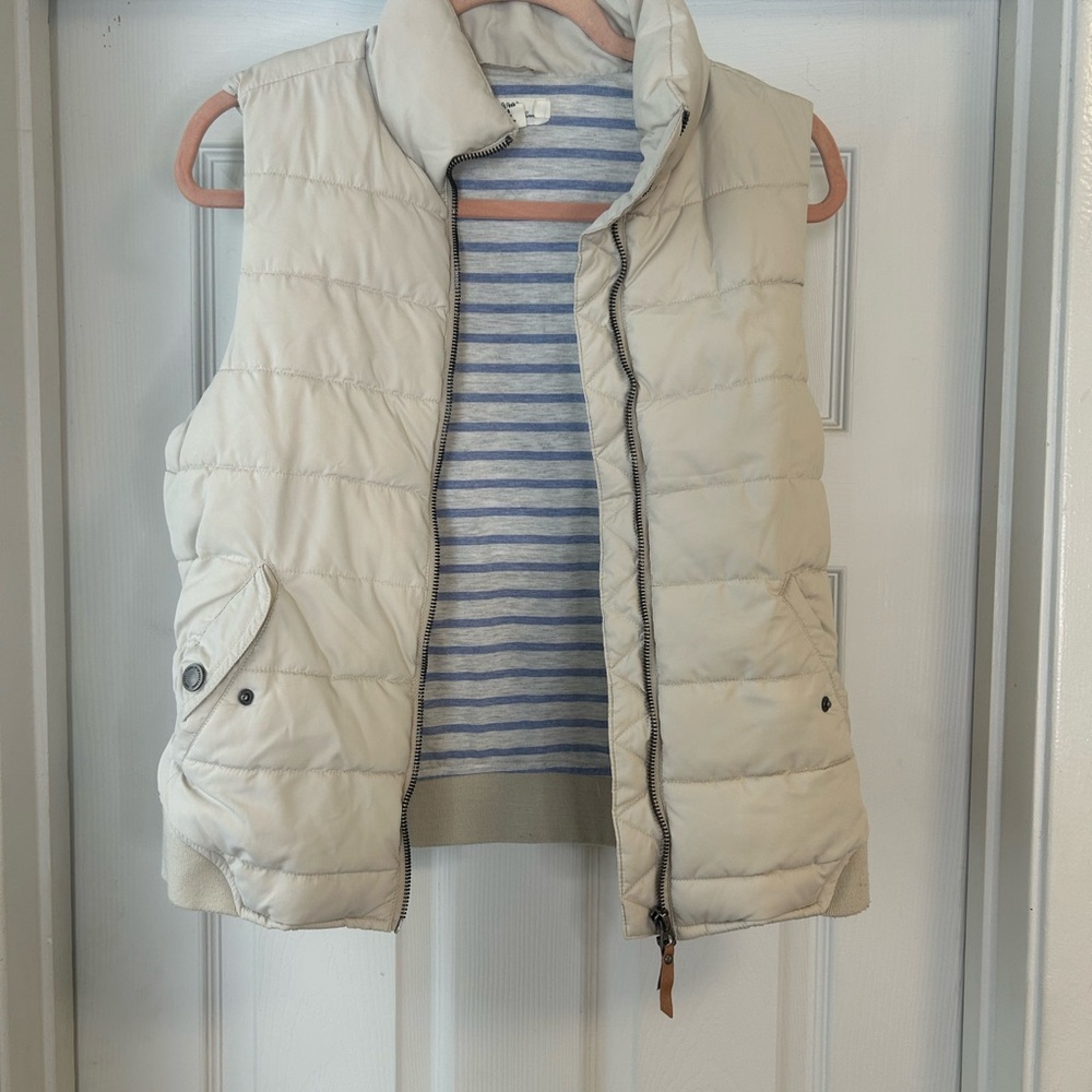 H&M Puffer Vest - Cream, Gently Used, Size 8